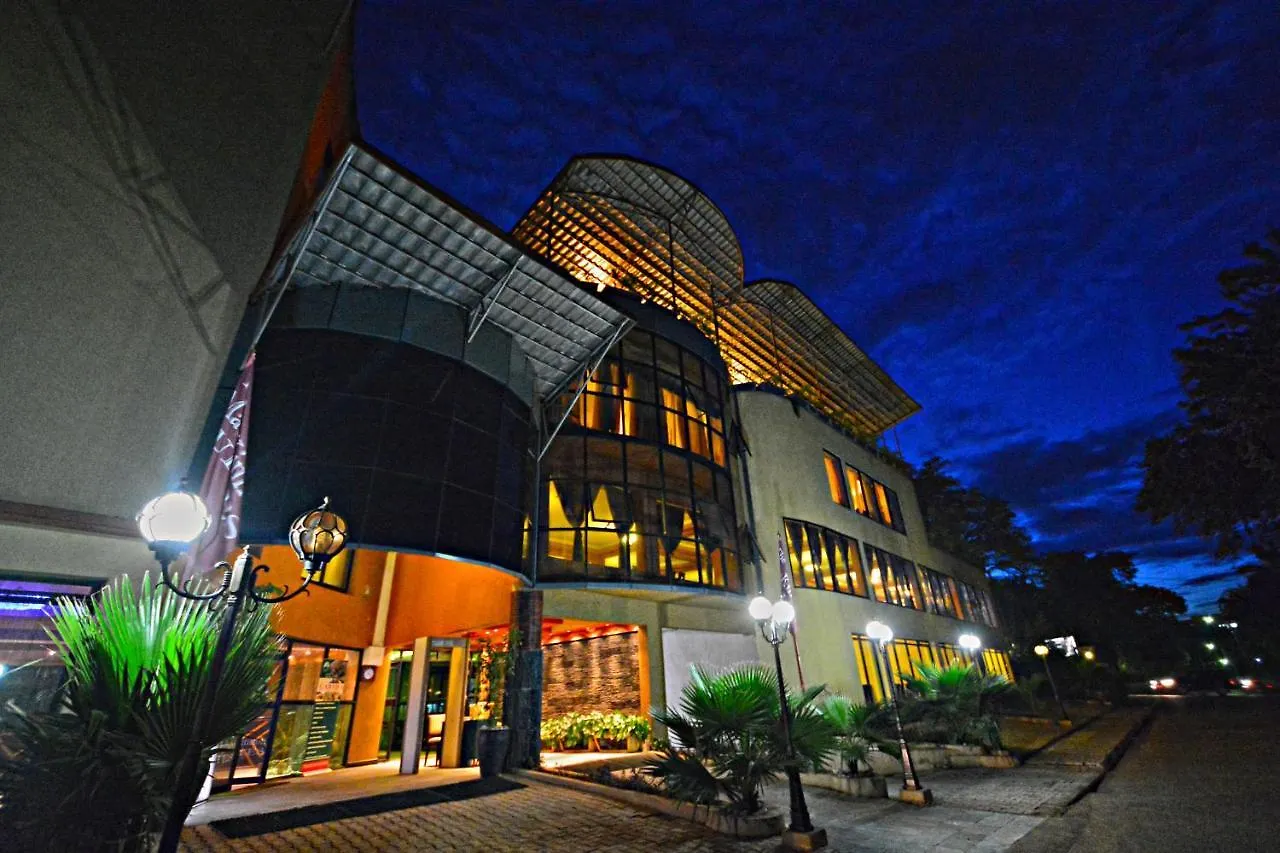 Hotel Mackinnon Suites Kampala